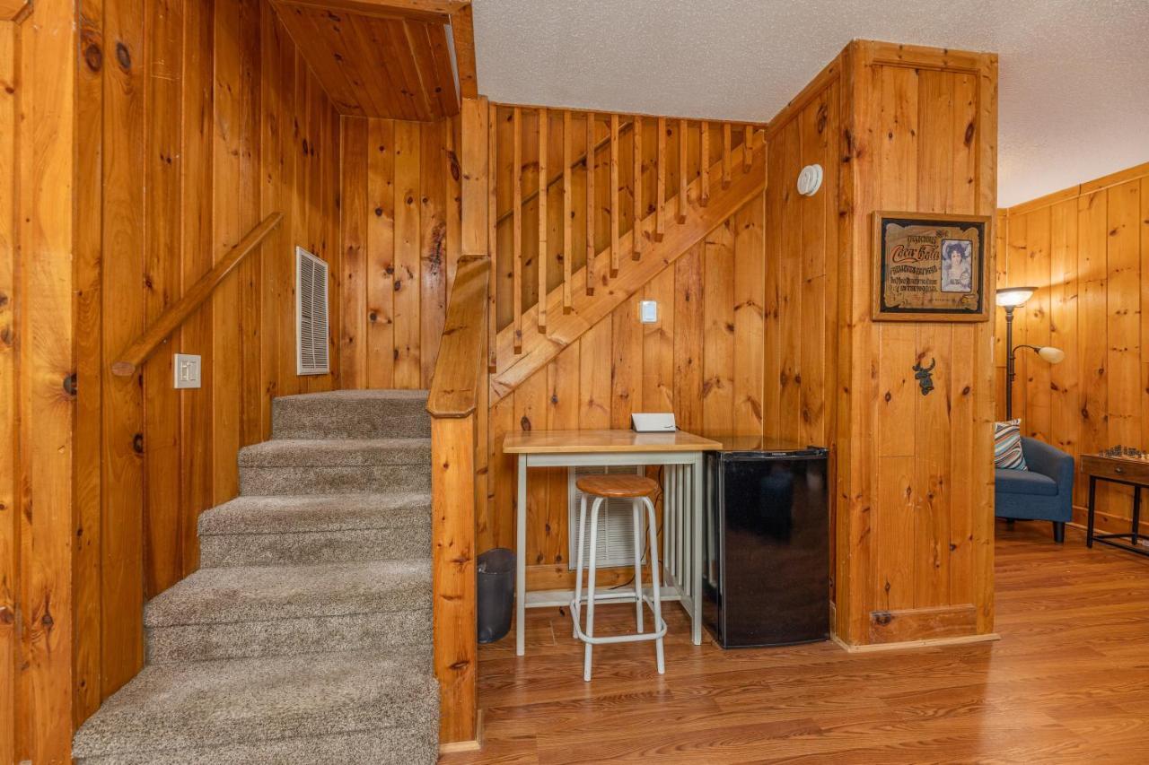 Firefly Hollow Cabin - Smoky Mountains - Soaky Mountain Water Park - Sevierville Convention Center Pigeon Forge Exterior foto