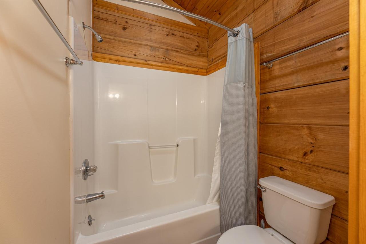 Firefly Hollow Cabin - Smoky Mountains - Soaky Mountain Water Park - Sevierville Convention Center Pigeon Forge Exterior foto